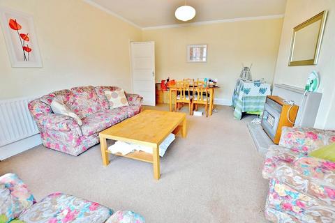 3 bedroom apartment to rent, Eskdale Mansions, Jesmond, Newcastle Upon Tyne