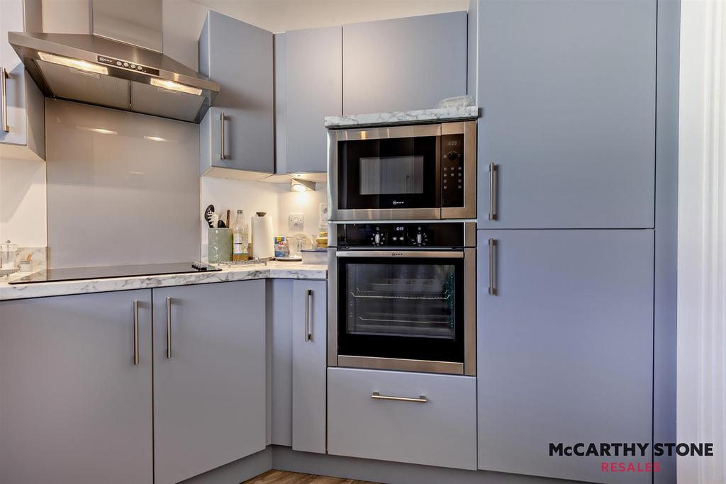 8615072-interior07-800.jpg