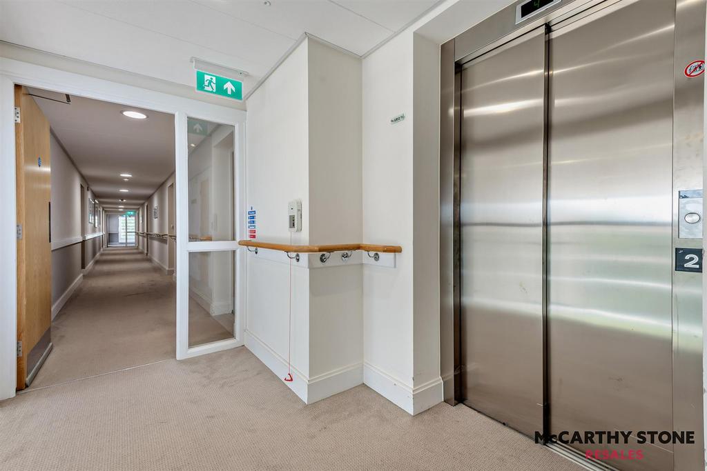 8615072-interior17-800.jpg