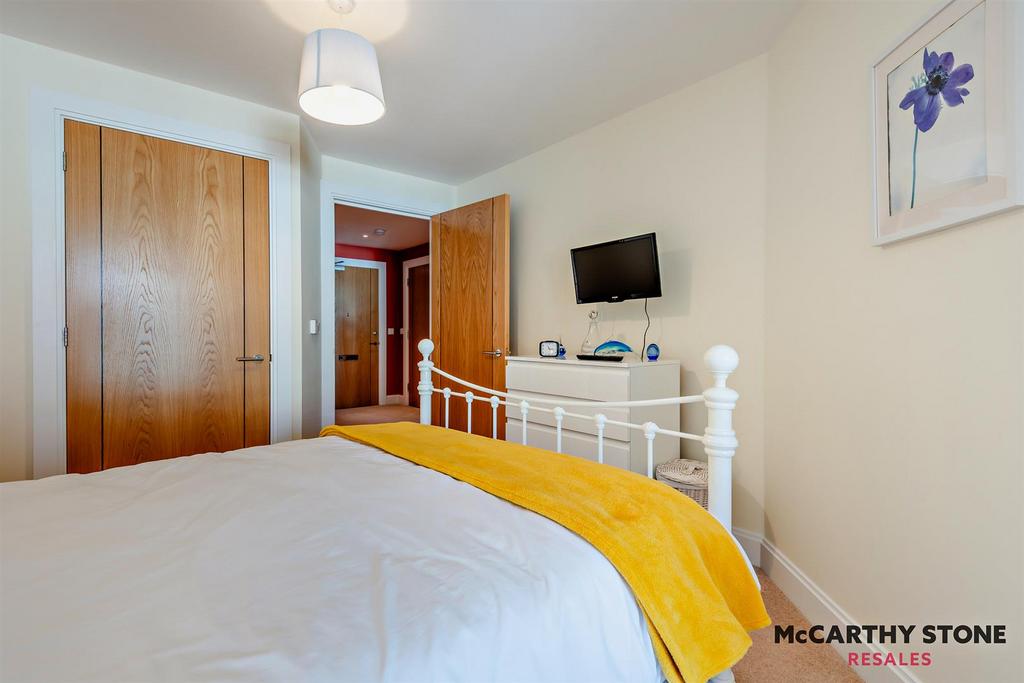 8615072-interior13-800.jpg
