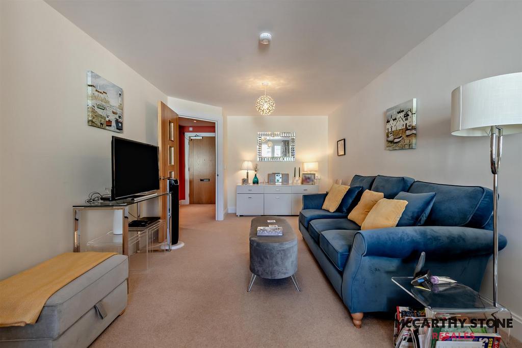 8615072-interior08-800.jpg