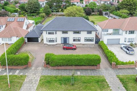 4 bedroom detached house for sale, Waterloo Road, Southport PR8