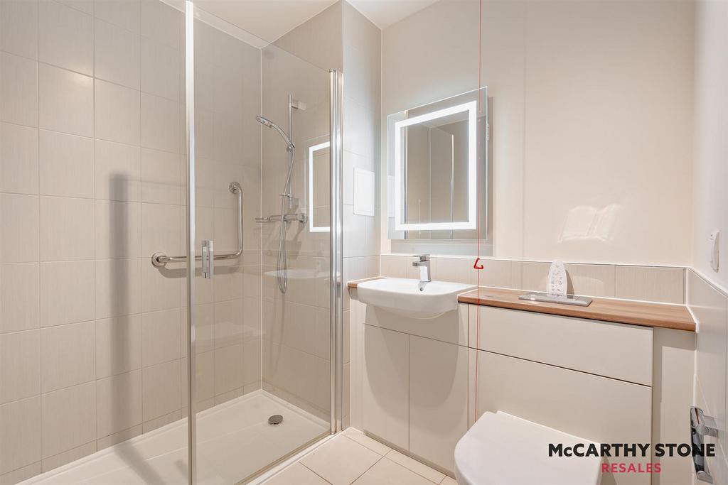 8611719-interior02-800.JPG