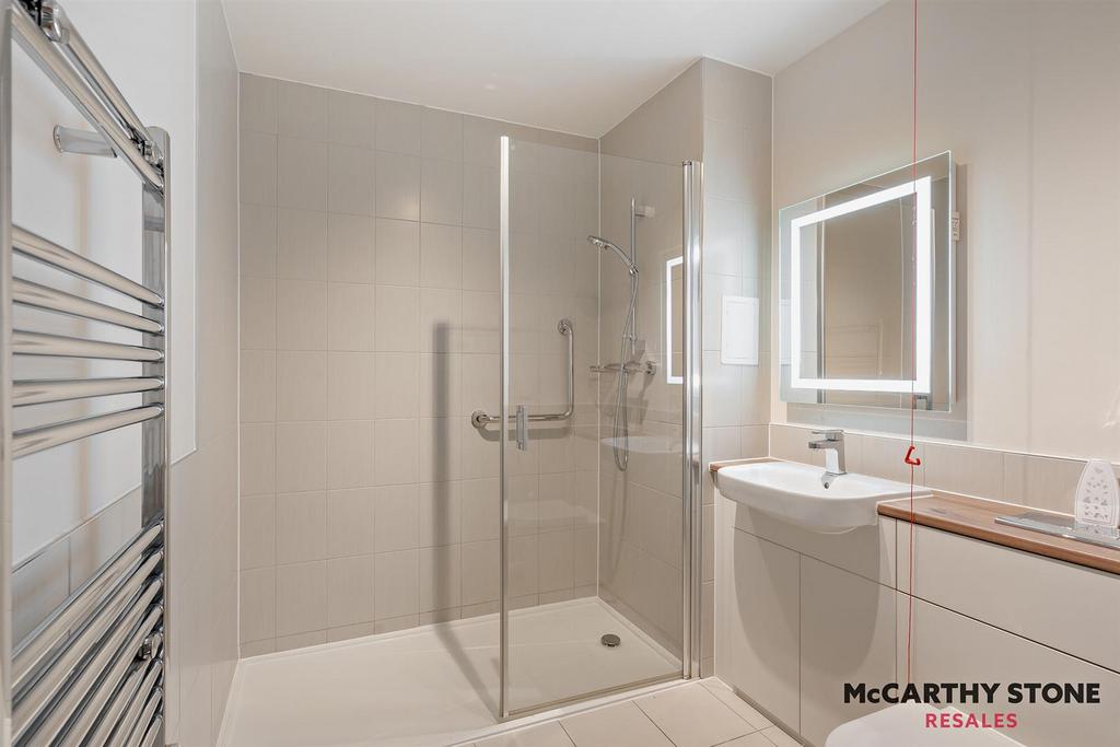 8611719-interior01-800.JPG