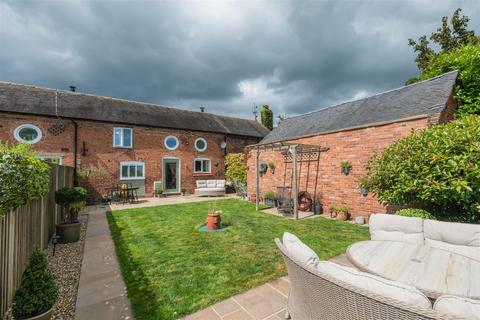 3 bedroom barn conversion for sale, A beautifully presented and upgraded barn conversion in Chorley Nr. Cholmondeley