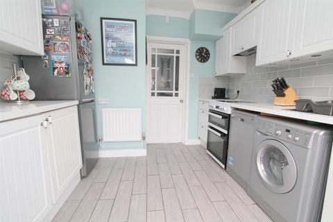 56 Nightingale Road, Carshalton, SM5 2EN