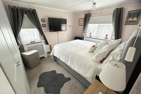 2 bedroom mobile home for sale, Glenhaven Park, Helston TR13