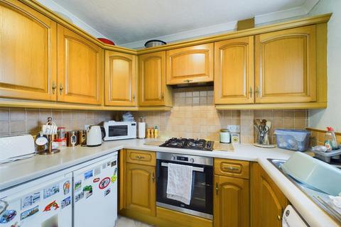 April Cottage, 8a Oakbank Road, Perth, PH1 1DG