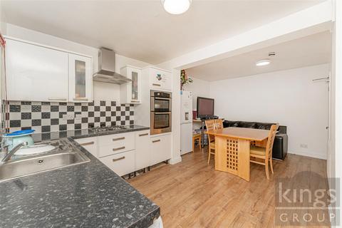 4 bedroom semi-detached house for sale, South Eastern Avenue, Edmonton, N9