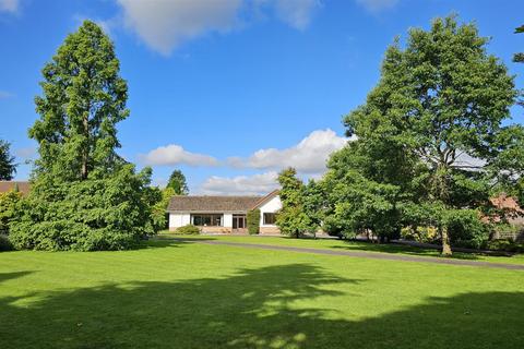 5 bedroom detached bungalow for sale, Tall Trees, 4 Bank Hill, Woodborough