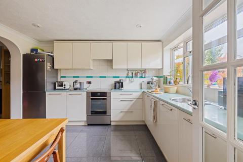31 Beachgrove Road, Bristol, BS16 4AU