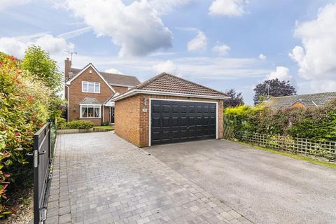 4 bedroom detached house for sale, Meadow Grove, Newark NG22