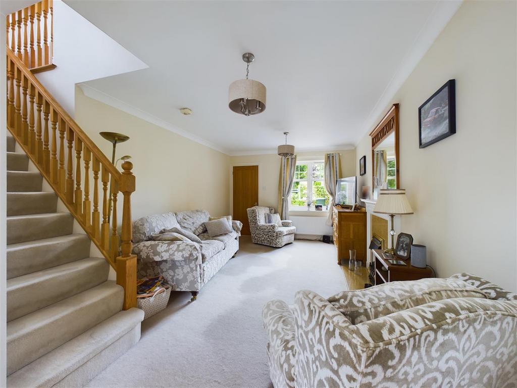 Living/dining room