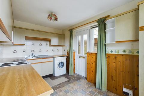 30 Castle Road, Thornton Le Dale, Pickering, YO18 7TR