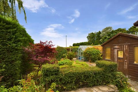 30 Castle Road, Thornton Le Dale, Pickering, YO18 7TR