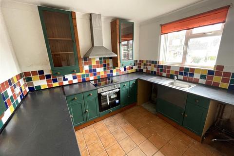 2 bedroom house for sale, West End Road, Lower Stratton, Swindon