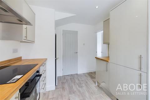 7 Marlborough Way, Uttoxeter, ST14 7HL