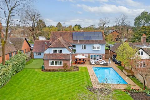 5 bedroom detached house for sale, Station Lane, Ingatestone