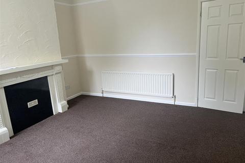 2 bedroom house to rent, Kingsley Street, Walsall