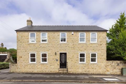 4 bedroom detached house for sale, Main Street, Leeds LS14