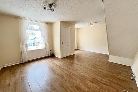 2 bedroom end of terrace house for sale, Oxford Street, Aberdare CF44