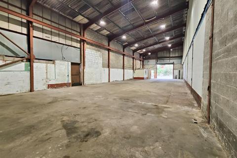 Warehouse to rent, Bazaar Street, Salford