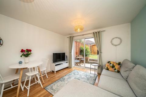 52 Bencroft Road, Hemel Hempstead, HP2 5UY