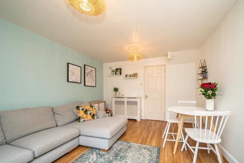 52 Bencroft Road, Hemel Hempstead, HP2 5UY