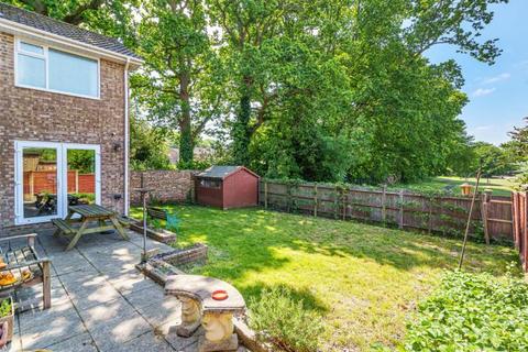 20 Caroline Way, Frimley, Camberley, GU16 8LW
