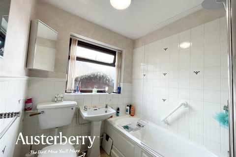 32 Beverley Crescent, Forsbrook, Stoke-on-trent, ST11 9DQ