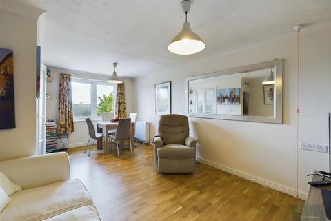 1 bedroom retirement property for sale, Bythesea Road, Trowbridge BA14