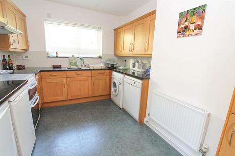 119 Boundary Road, Wallington, SM6 0TE