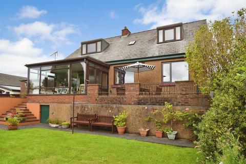 5 bedroom house for sale, Thacka Lane, Penrith