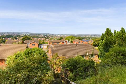 3 bedroom detached bungalow for sale, Ardmore Close, Tuffley, Gloucester