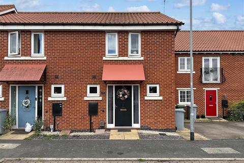 3 bedroom semi-detached house for sale, Parsons Close, Fernwood, Newark