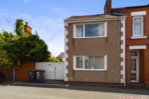 2 bedroom detached house for sale, School Road, Rhosllanerchrugog, Wrexham