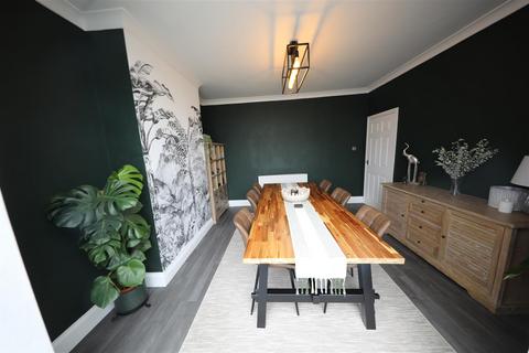 105 Belgrave Drive, Hull, HU4 6DP