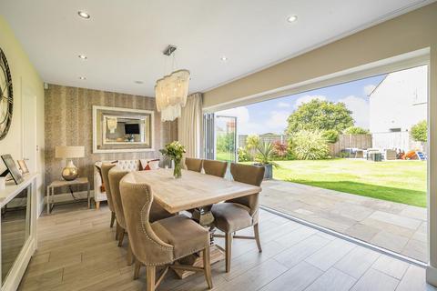 5 bedroom detached house for sale, Willow Crest Road, Cawood