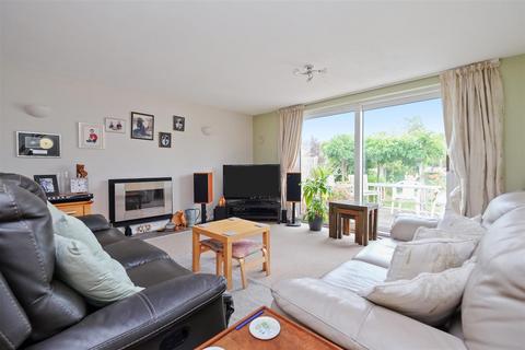 4 bedroom detached bungalow for sale, Valkyrie Avenue, Whitstable