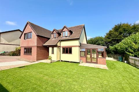 4 bedroom detached house for sale, Gramercy Fields, Southdown Hill, Brixham