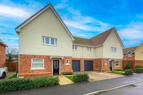 4 Beech Drive, Latchingdon, Chelmsford, CM3 6XT