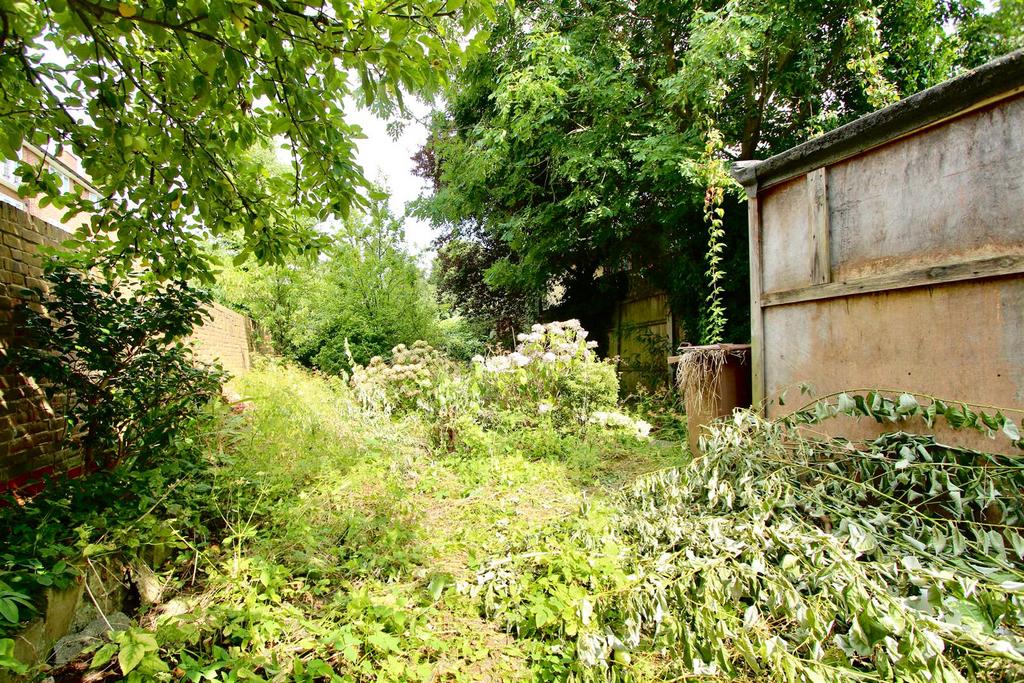 Lordship Road, N16