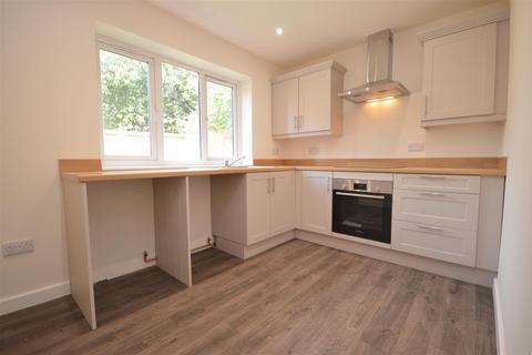 3 bedroom semi-detached bungalow for sale, Redhill Road, Castleford