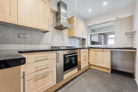 3 bedroom terraced house for sale, Wynton Gardens, London