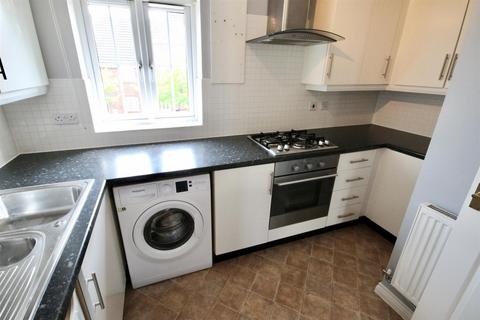 2 bedroom apartment to rent, Mayflower Road, Oakley Park