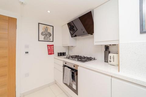 6 bedroom house to rent, Montpelier Road, Brighton