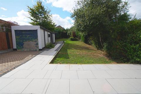 undefined, Mountnessing Road, Billericay CM12