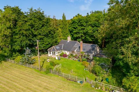 3 bedroom detached house for sale, Hildenley, Malton