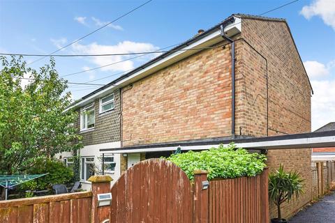 2 bedroom maisonette for sale, Elmay Houses, Ludgershall, Andover