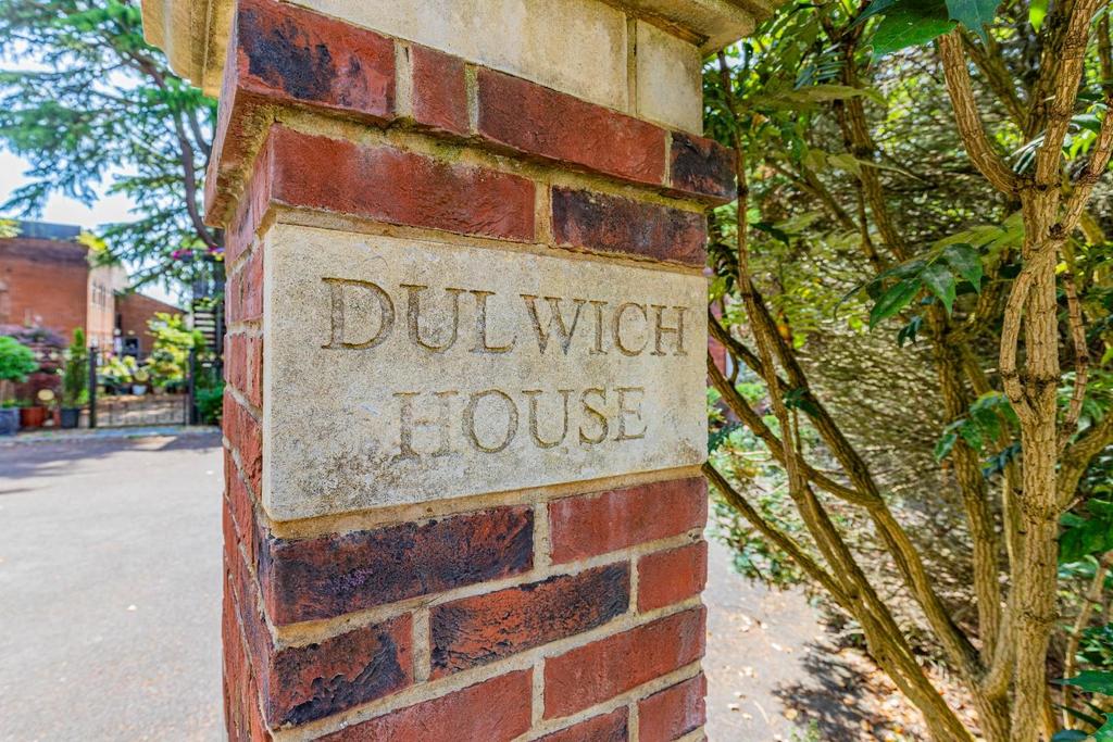 Dulwich House 4 22.jpg